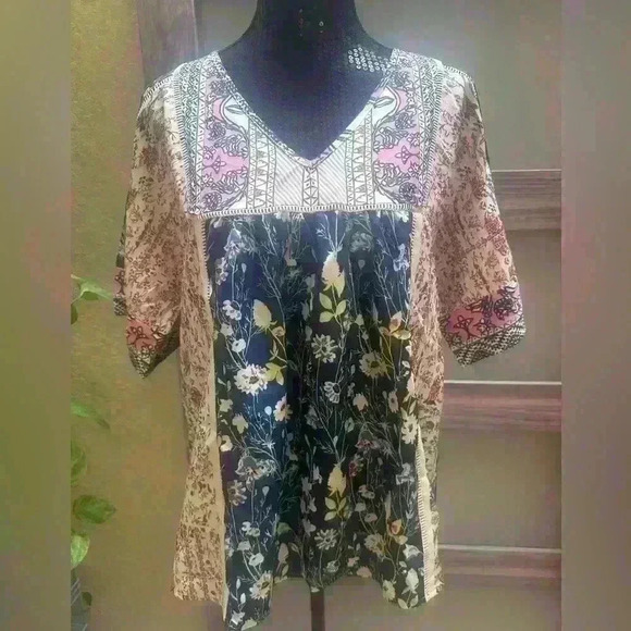 c.o.z.y Tops - C.O.Z.Y Boho patchwork blouse NWT Size M. 💖